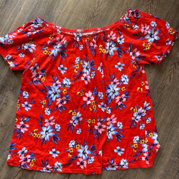 Off the Shoulder Top - Picture 1 of 2